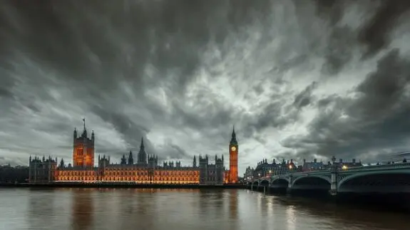 Storm clouds over the Big Ben in London, UK